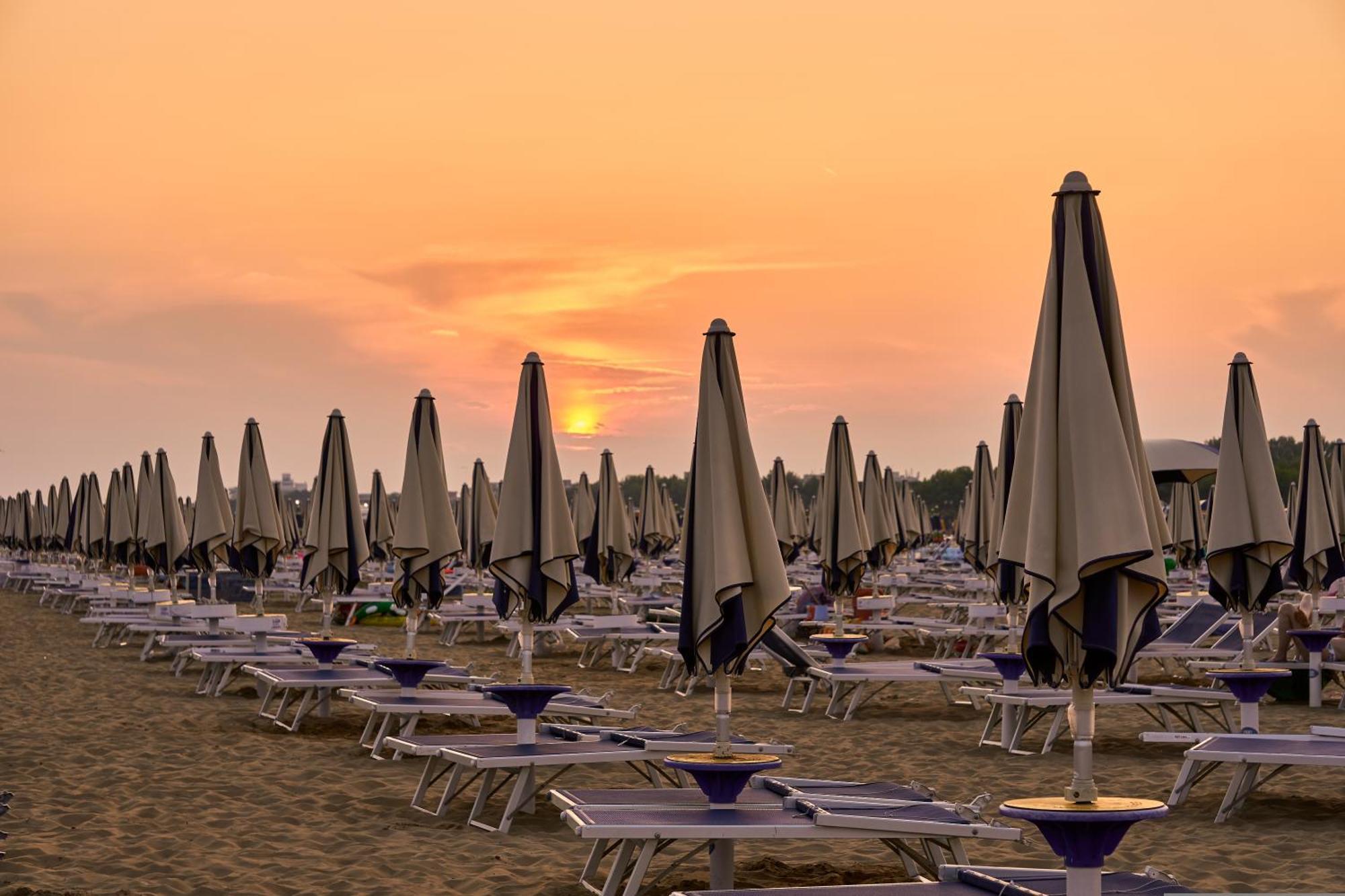 Apartment Spacious Seaside Flat For 7 Guests - Beahost Bibione